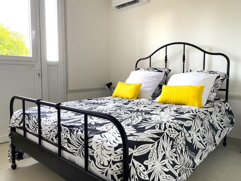 Chambre 1 Villa Damme Jeanne 3498